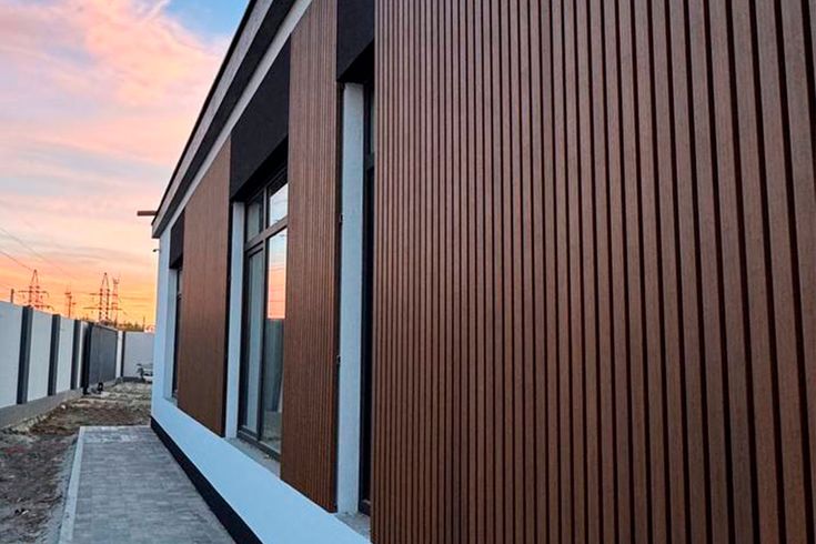 a24fd6fc621fa13055ec4115ab851330